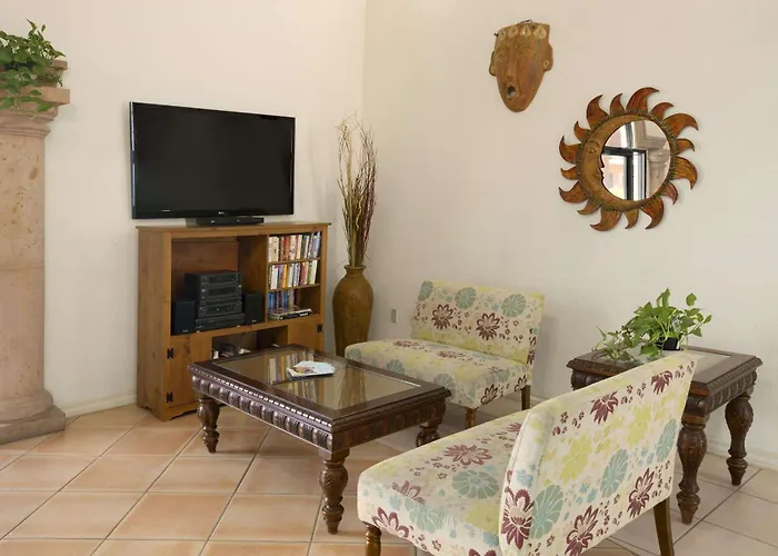 Family Hotel: Super 8 By Wyndham South Padre Island